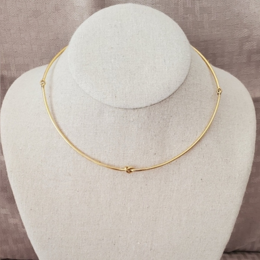 Stella & Dot Simple Knot Collar Necklace